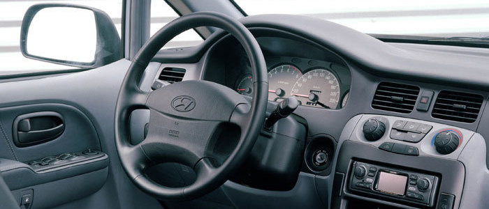 Hyundai Trajet  2.0i