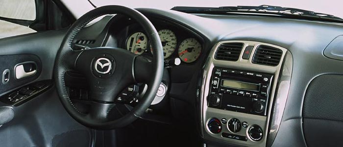 Mazda 323 FastBreak 1.3