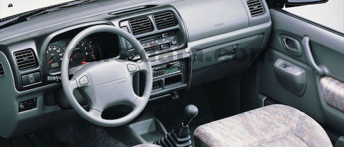 Suzuki Jimny  1.5 DDiS 4WD