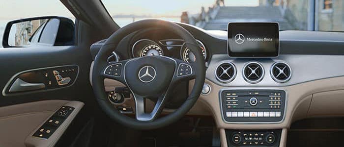 Mercedes Benz GLA  180