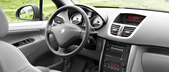 Peugeot 207  1.6 HDiF 16V