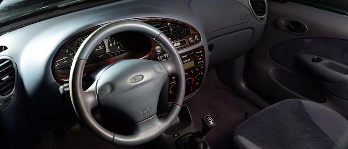 Ford Fiesta  1.8 DI