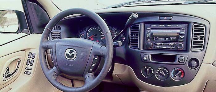Mazda Tribute  3.0 V6 4WD