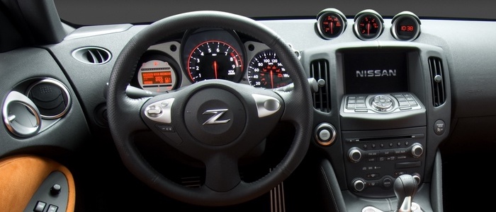 Nissan 370Z  3.7 V6