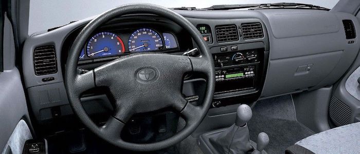 Toyota Hilux Extra Cab 2.4